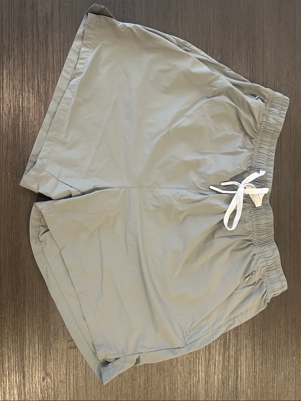 Men's Athletic Drawstring Shorts in Light Gray/Sage